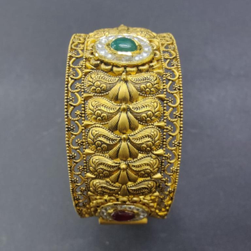 GOLD 22k ANTIQUE JADTAR BANGLE by 