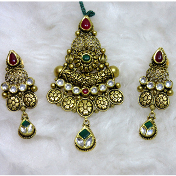 Gold designer 22k hm916 antique jadtar pendent set by 