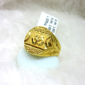 Gold Classic Gents Ring by 