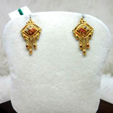 Gold Classic Earring by 