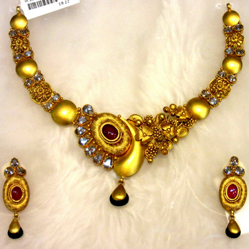 22k 916 Stone Jadtar Set by 