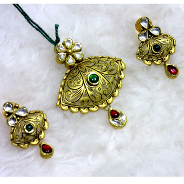 Gold 22k hm916 asymmetrical designer pendent set by 