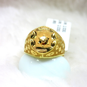 Gold classic gents ring by 