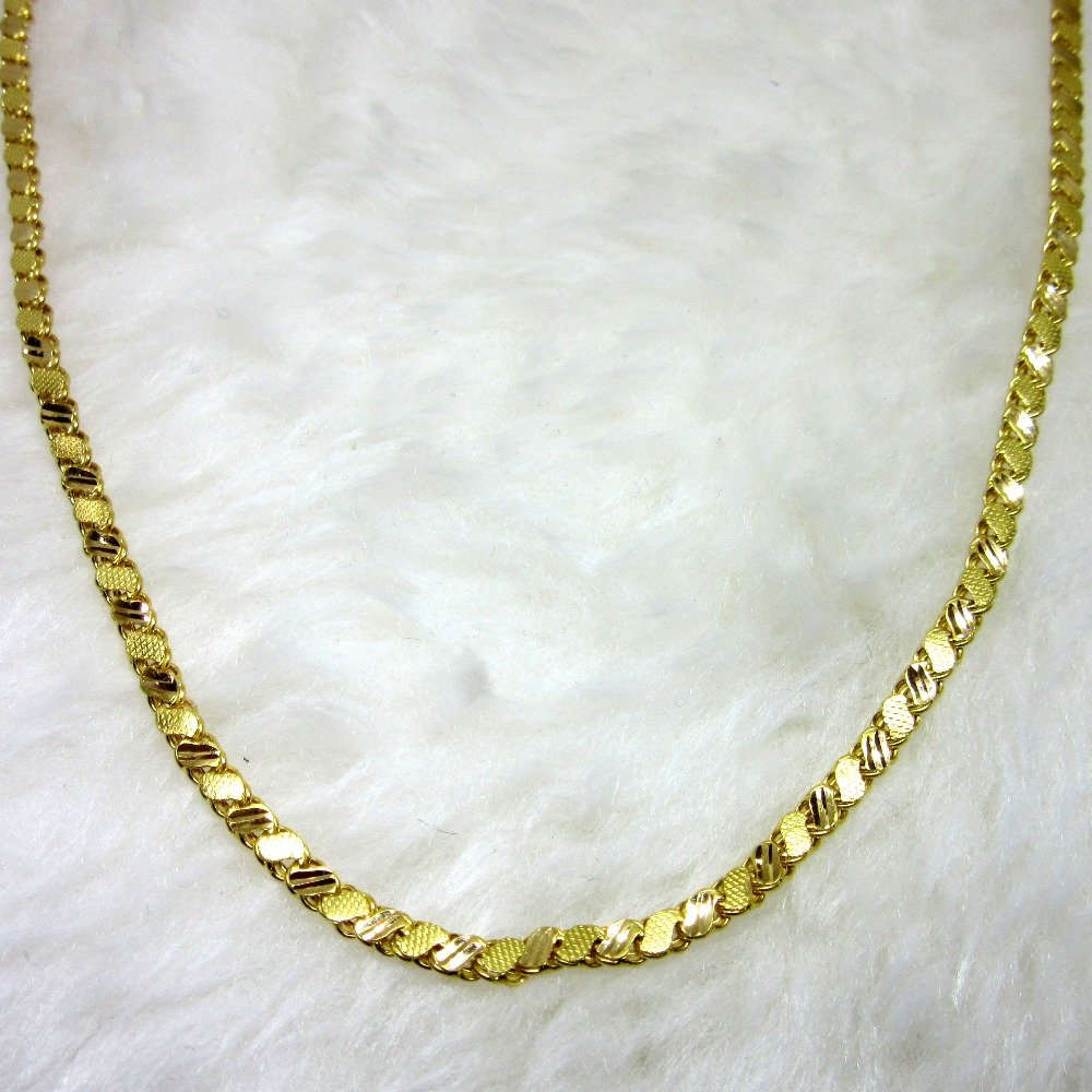 Gold classic chain