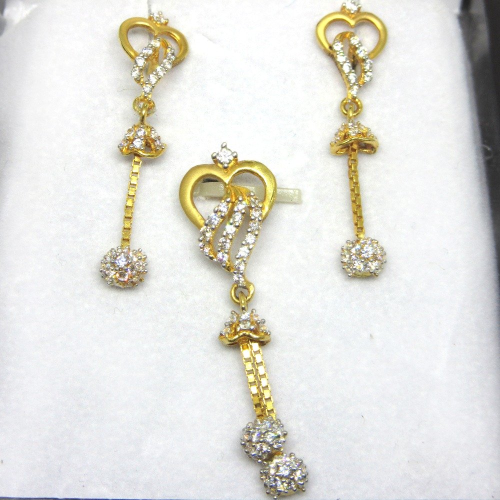 22k Gold Heart Shape pendant set
