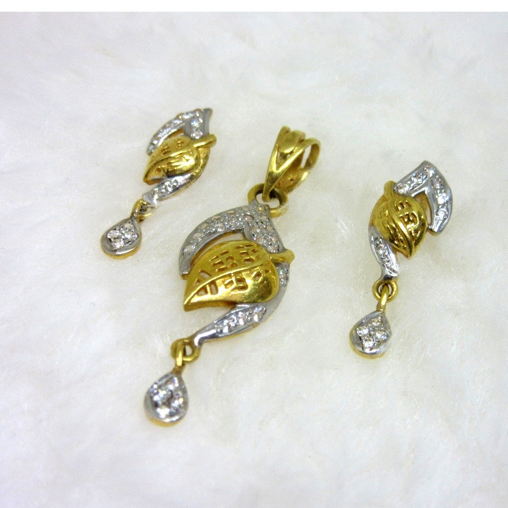 unique Design pendent set