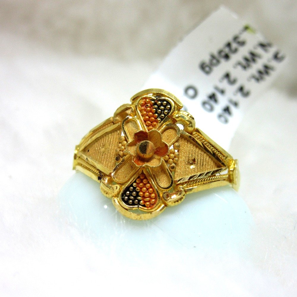 Gold Designer Ladies Ring