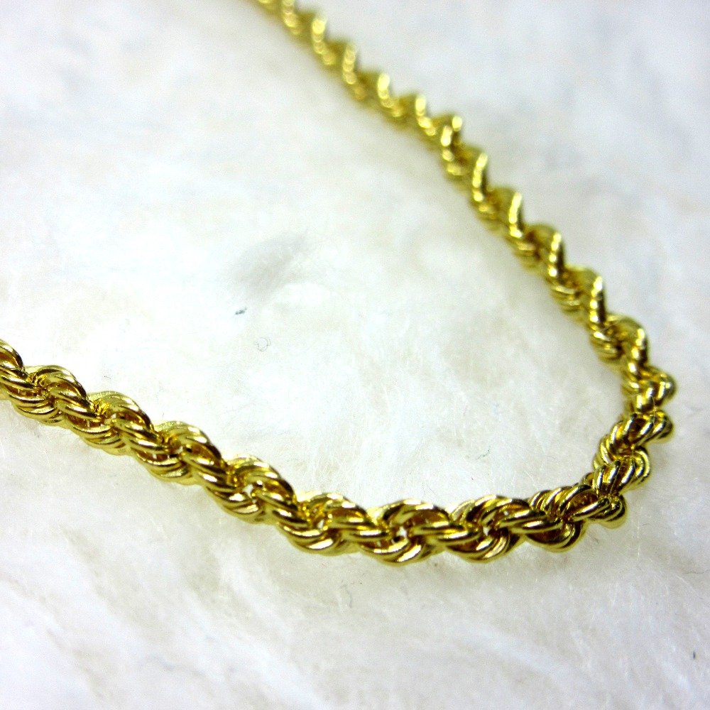 Gold silky rop chain