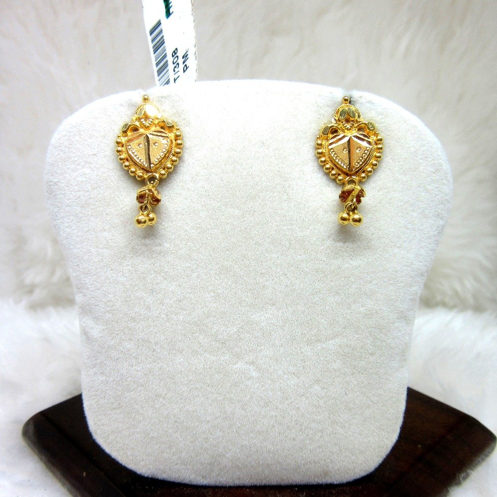 Gold Classic Earring
