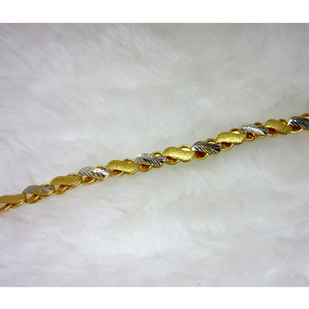 Gold light weight gents bracelet