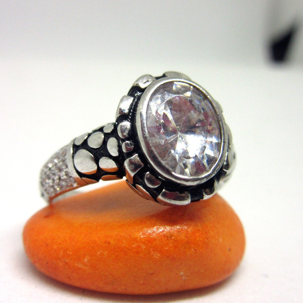 Female CZ Stone Silver Ladies Ring - Single Stone at best price in Mandsaur