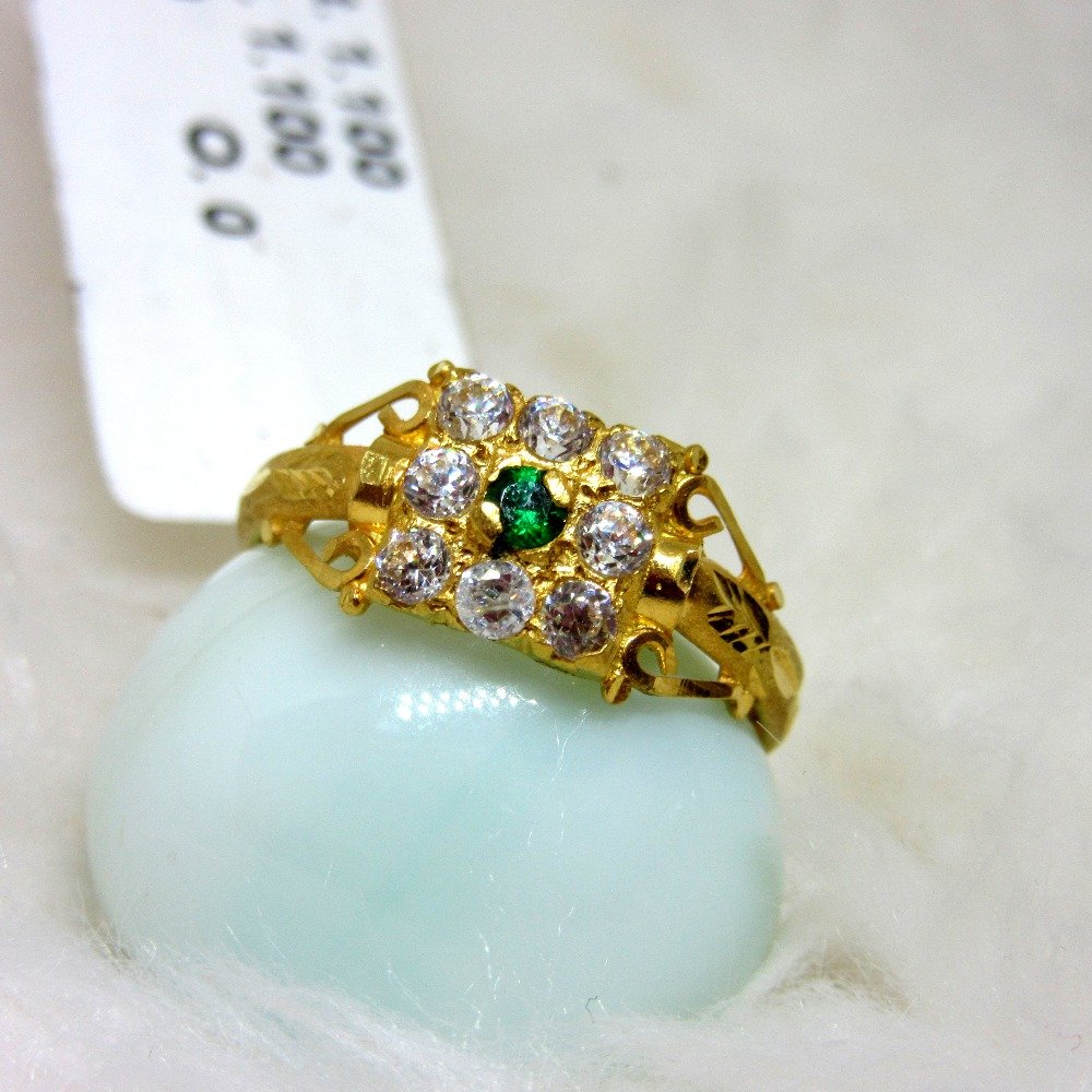Gold Green Stone Ring