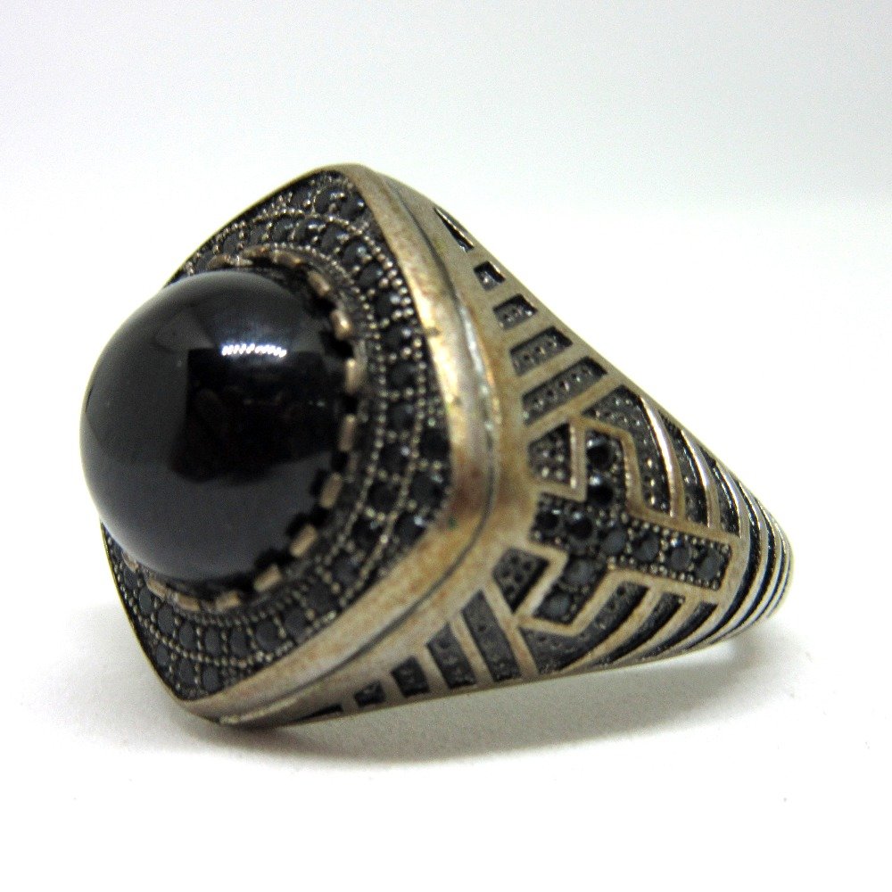 Silver 925 black round shape royal ring sr925-109