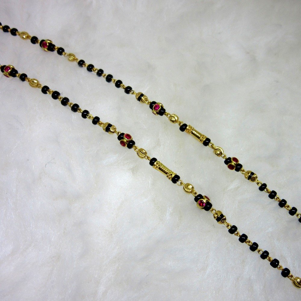 Gold single line semi jadtar mangalsutra