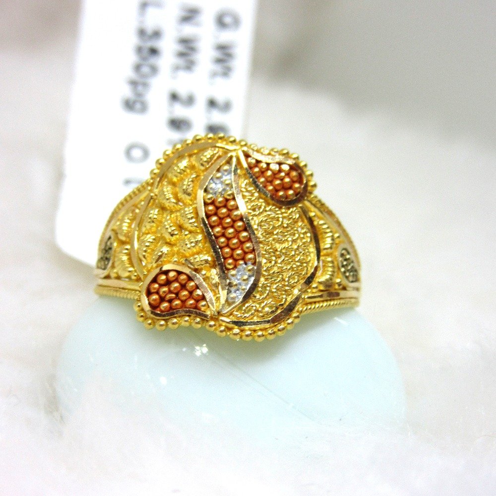 Gold Designer Culcutti Ladies Ring