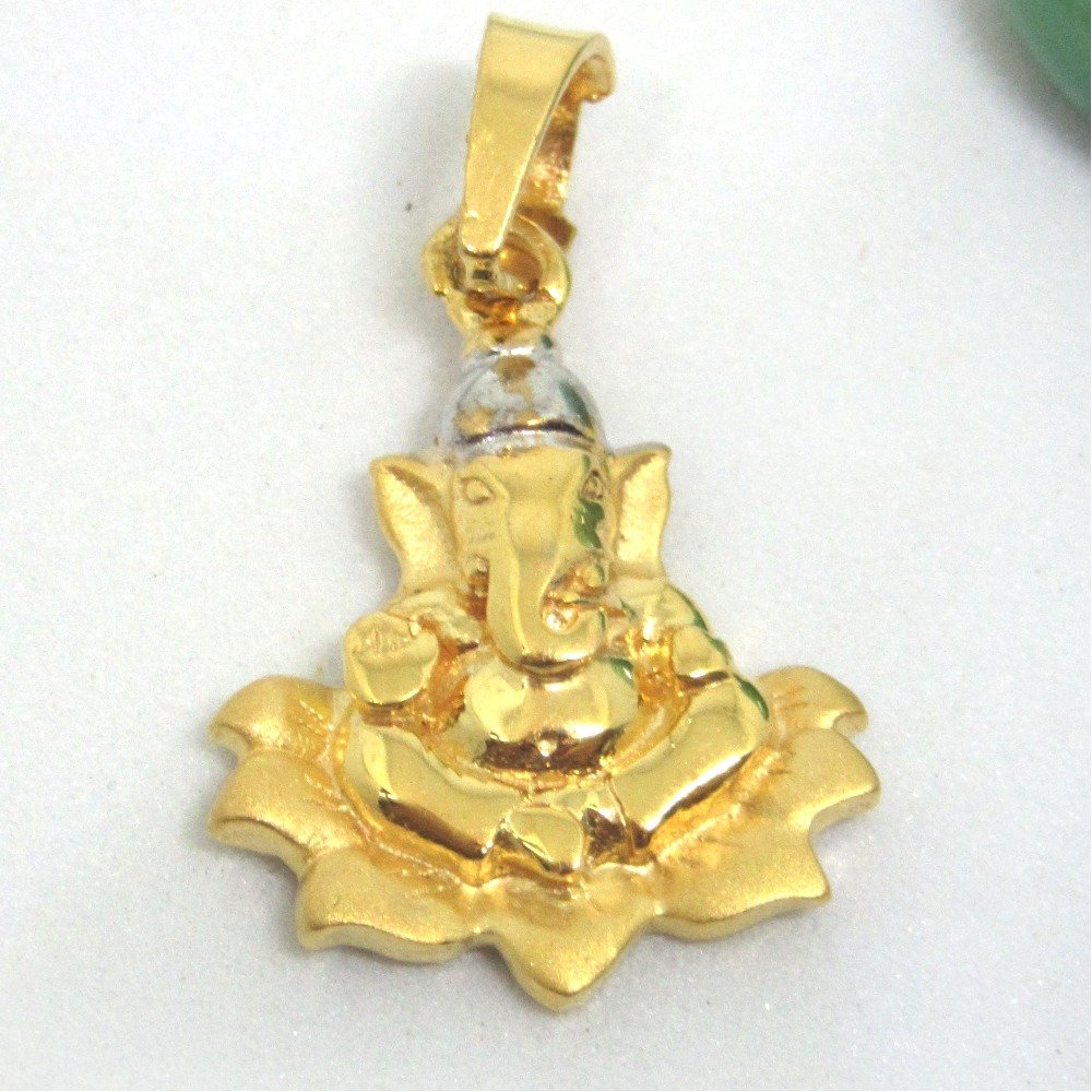 Lord Ganesha On Flower Design Pendent