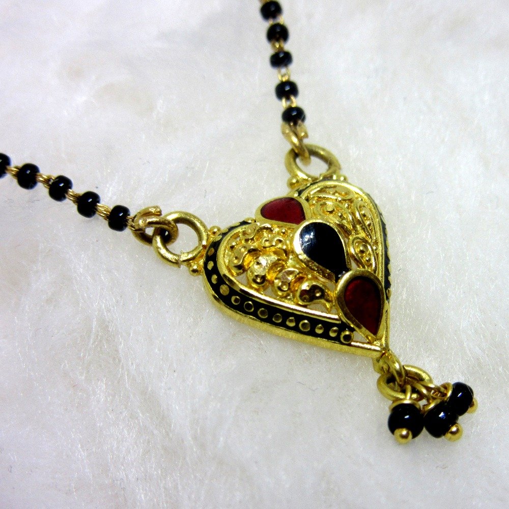 Gold meena classic dailywear single line mangalsutra