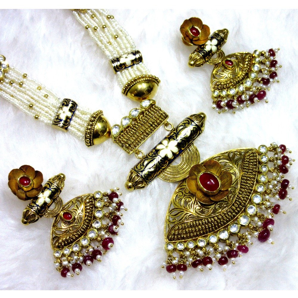Gold fancy long jadtar-stone moti mala set