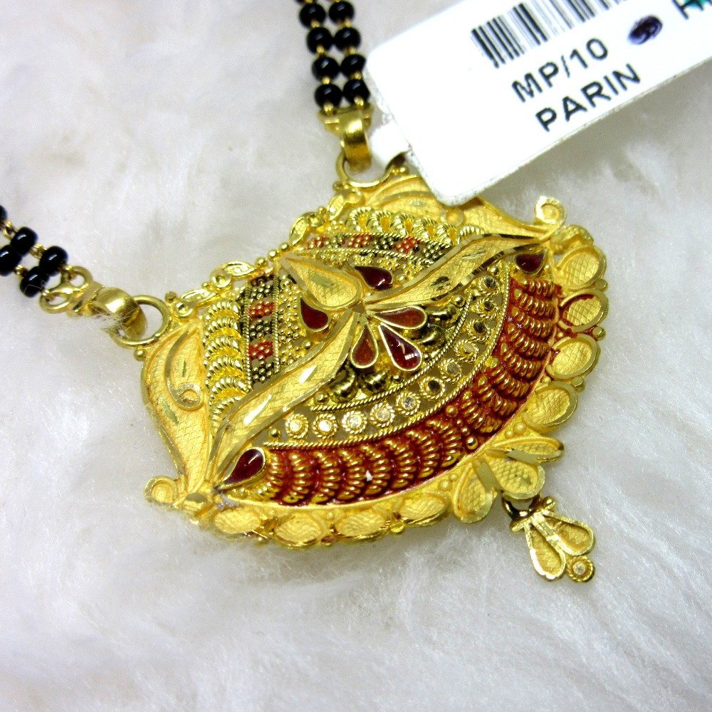 Gold classic mangalsutra