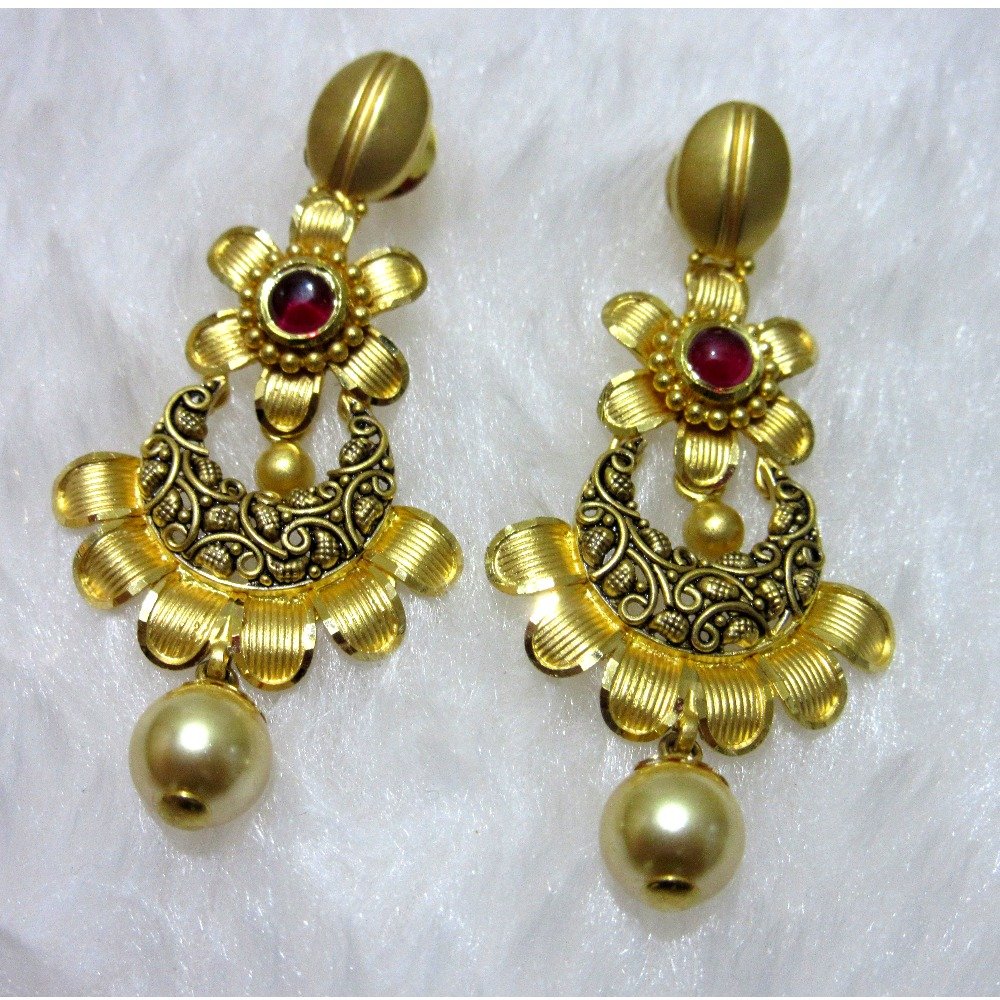 Royal wedding mala with tops