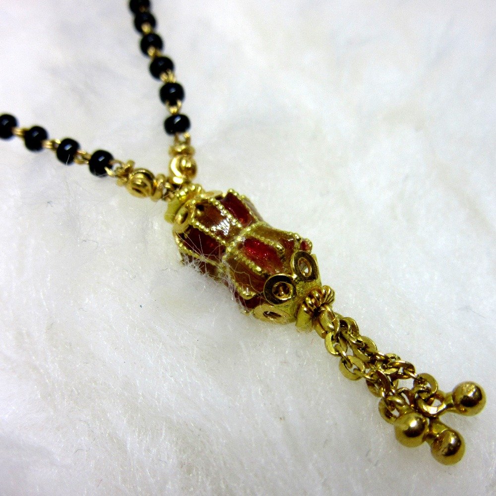 Gold classic meena mangalsutra dokiya